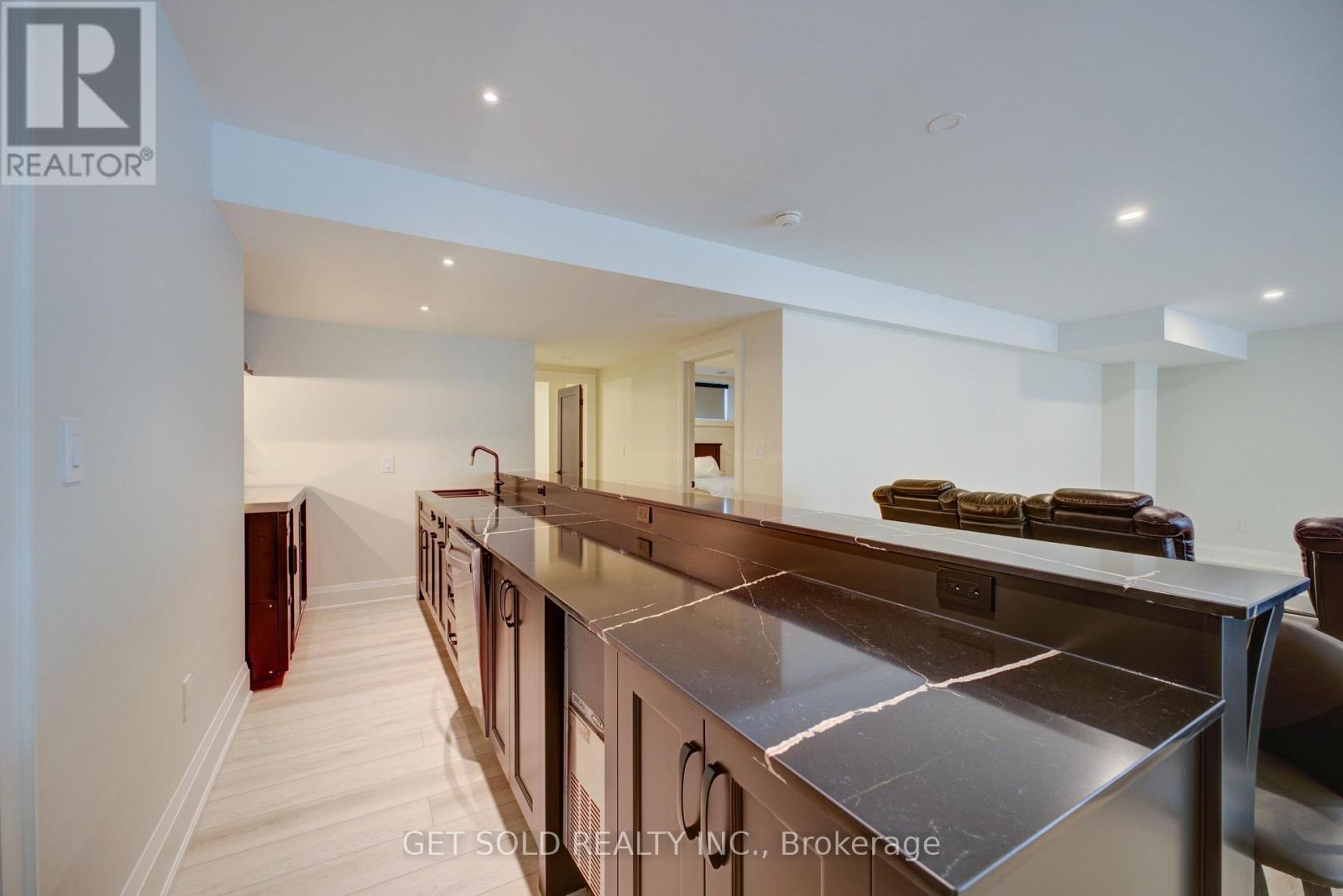 3465 Niagara River Parkway E, Fort Erie, Ontario  L0S 1S0 - Photo 25 - X12726590