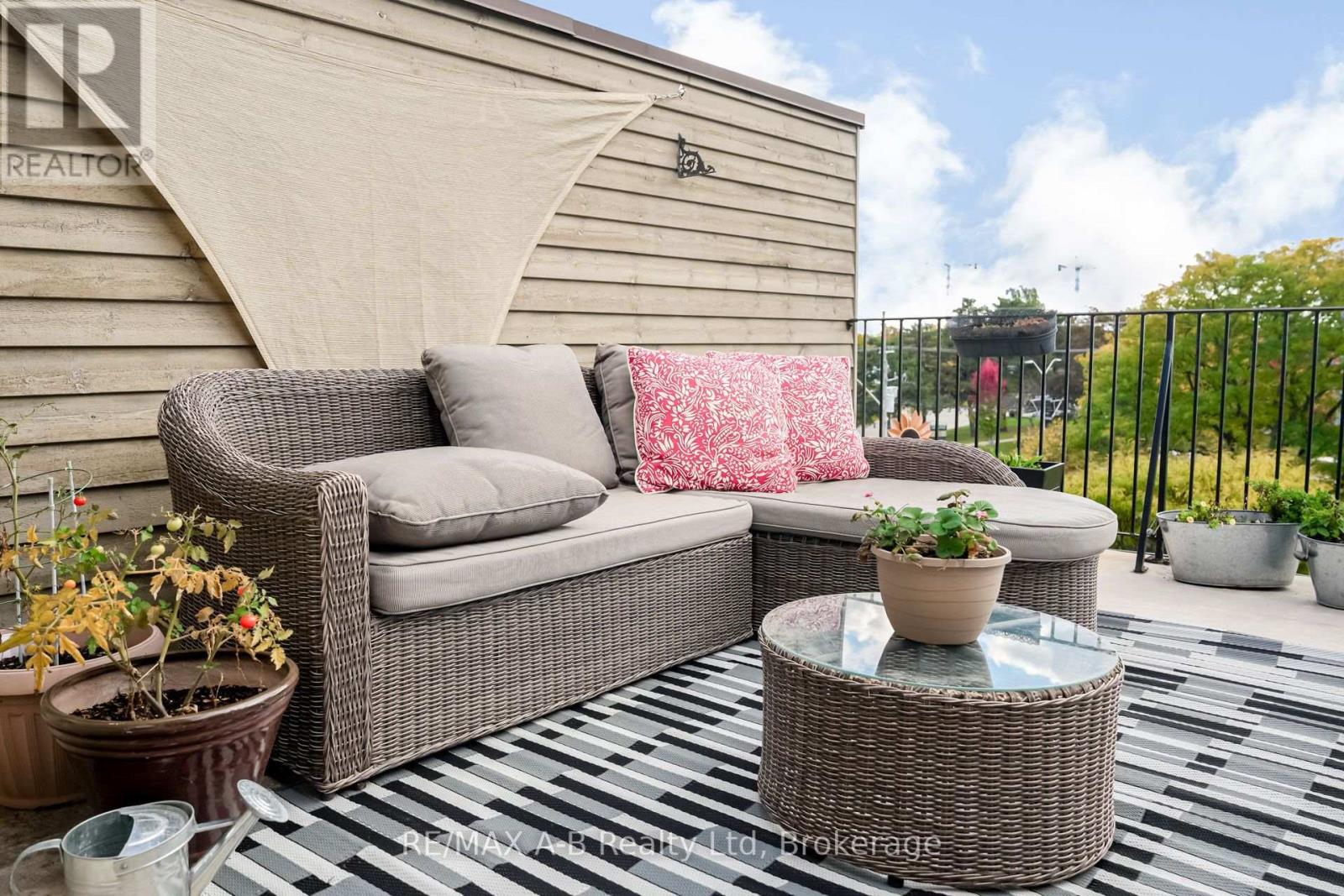 305 - 555 King Street E, Kitchener, Ontario N2G 2L9 - Photo 31 - X12480927