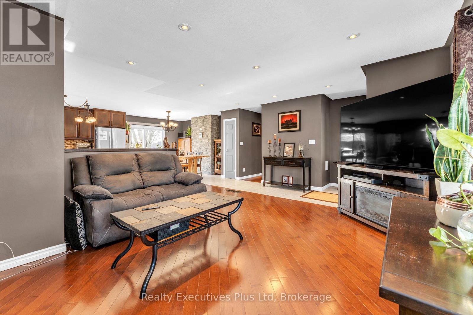 7050 County Road 2 Road, Loyalist, Ontario  K7K 1Z2 - Photo 10 - X12726620