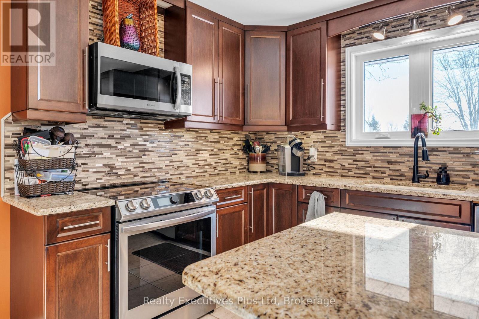 7050 County Road 2 Road, Loyalist, Ontario  K7K 1Z2 - Photo 13 - X12726620