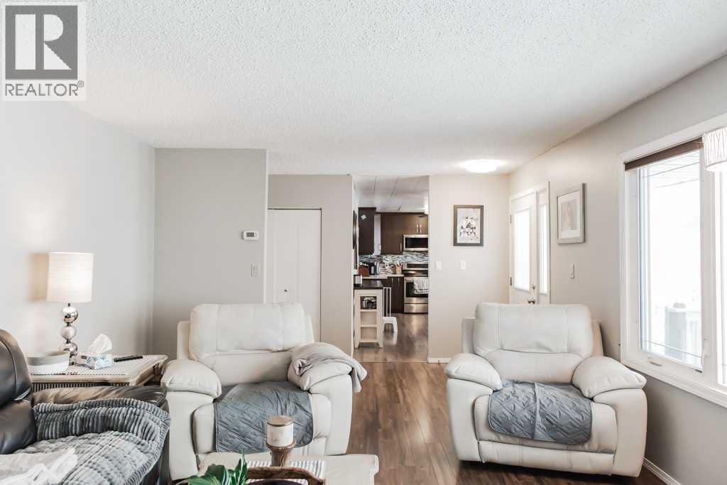 5102 43 Avenue, Spirit River, Alberta  T0H 3G0 - Photo 17 - A2276529