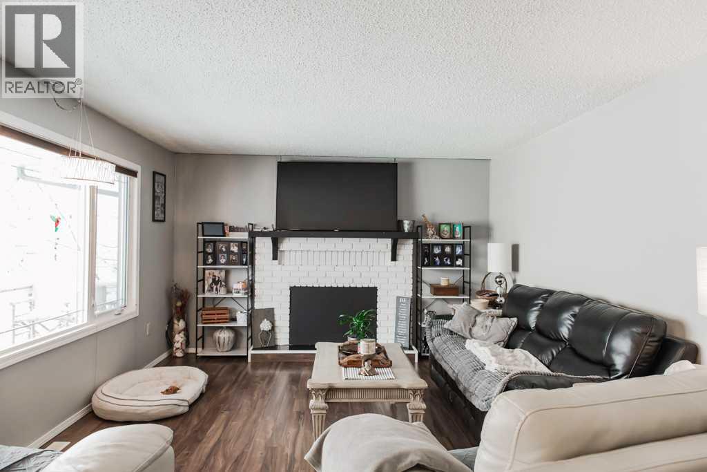 5102 43 Avenue, Spirit River, Alberta  T0H 3G0 - Photo 13 - A2276529