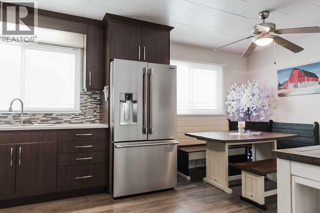 5102 43 Avenue, Spirit River, Alberta  T0H 3G0 - Photo 9 - A2276529