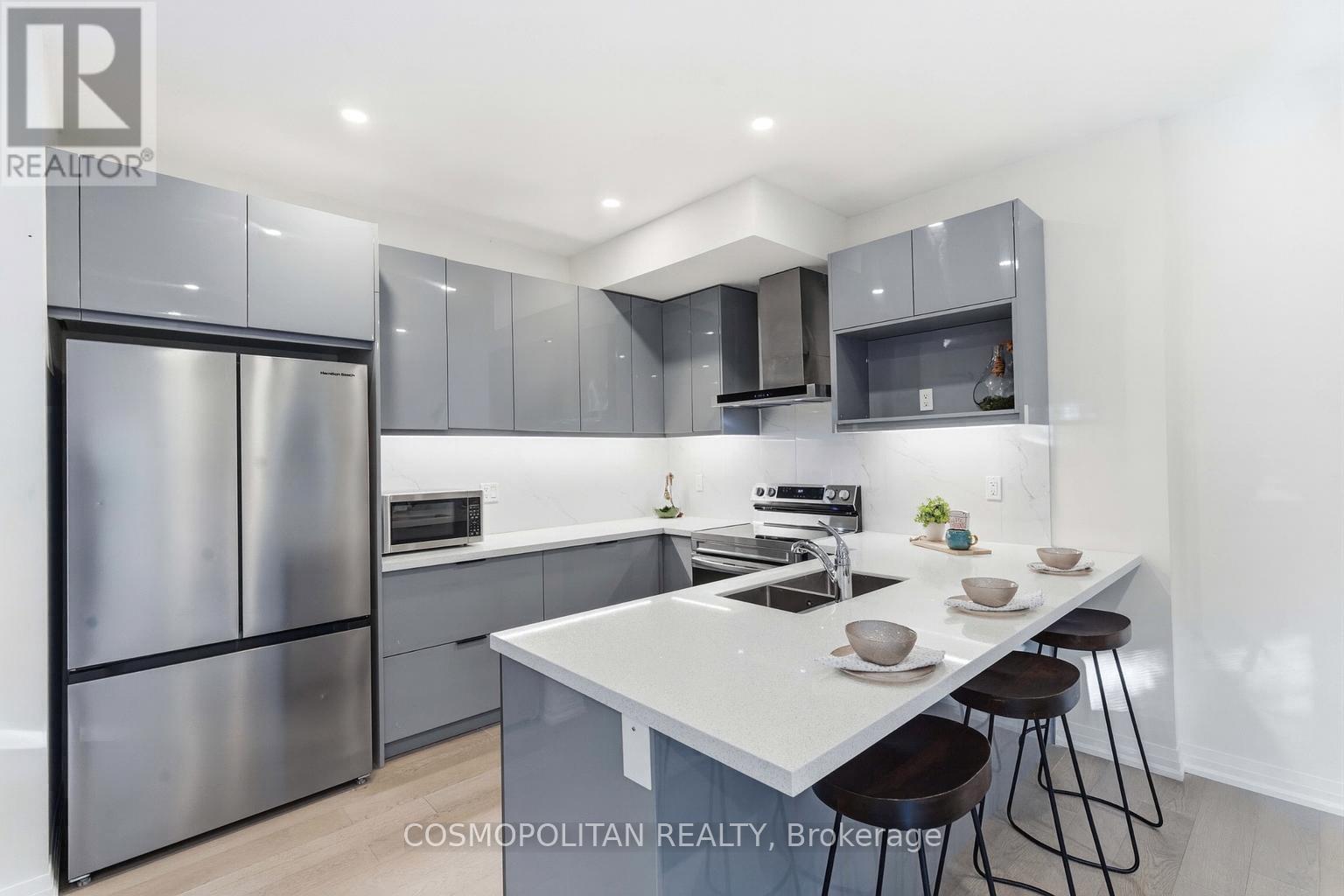 B - 71 Bradley Street, St. Catharines, Ontario  L2T 1R5 - Photo 14 - X12726644