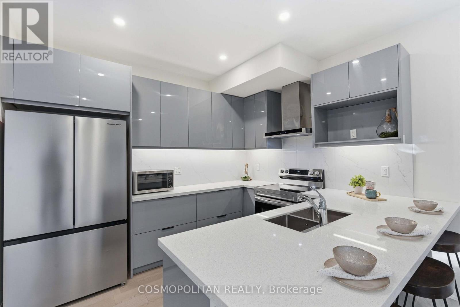 B - 71 Bradley Street, St. Catharines, Ontario  L2T 1R5 - Photo 15 - X12726644