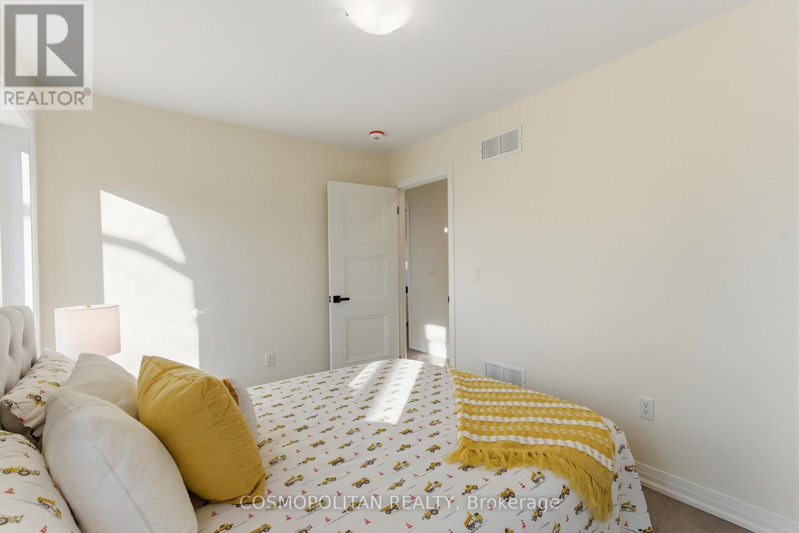 B - 71 Bradley Street, St. Catharines, Ontario  L2T 1R5 - Photo 34 - X12726644