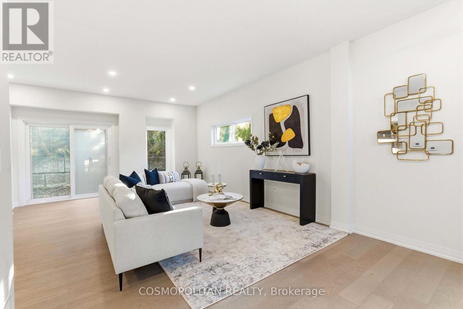 B - 71 Bradley Street, St. Catharines, Ontario  L2T 1R5 - Photo 6 - X12726644