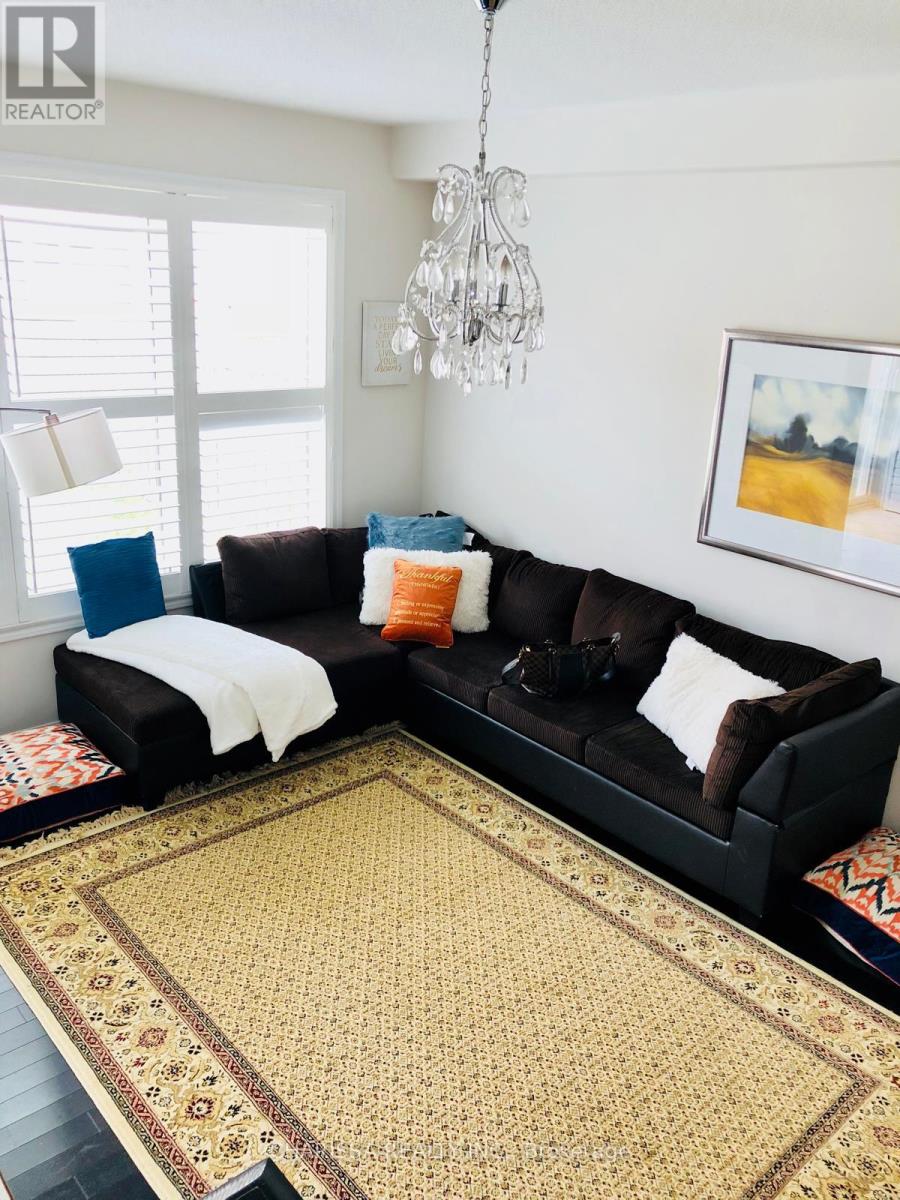 945 Farmstead Drive, Milton, Ontario  L9T 8H9 - Photo 16 - W12721252