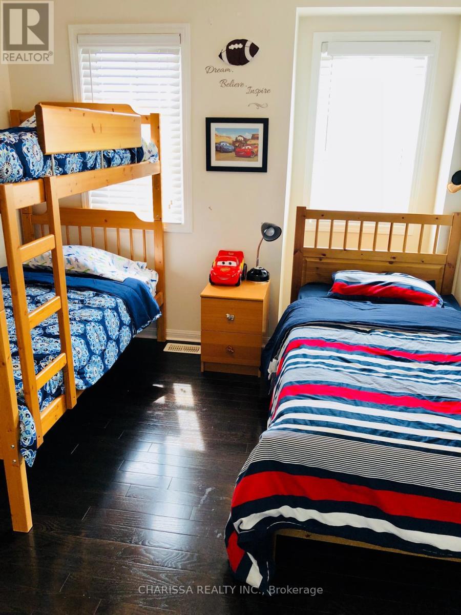 945 Farmstead Drive, Milton, Ontario  L9T 8H9 - Photo 27 - W12721252