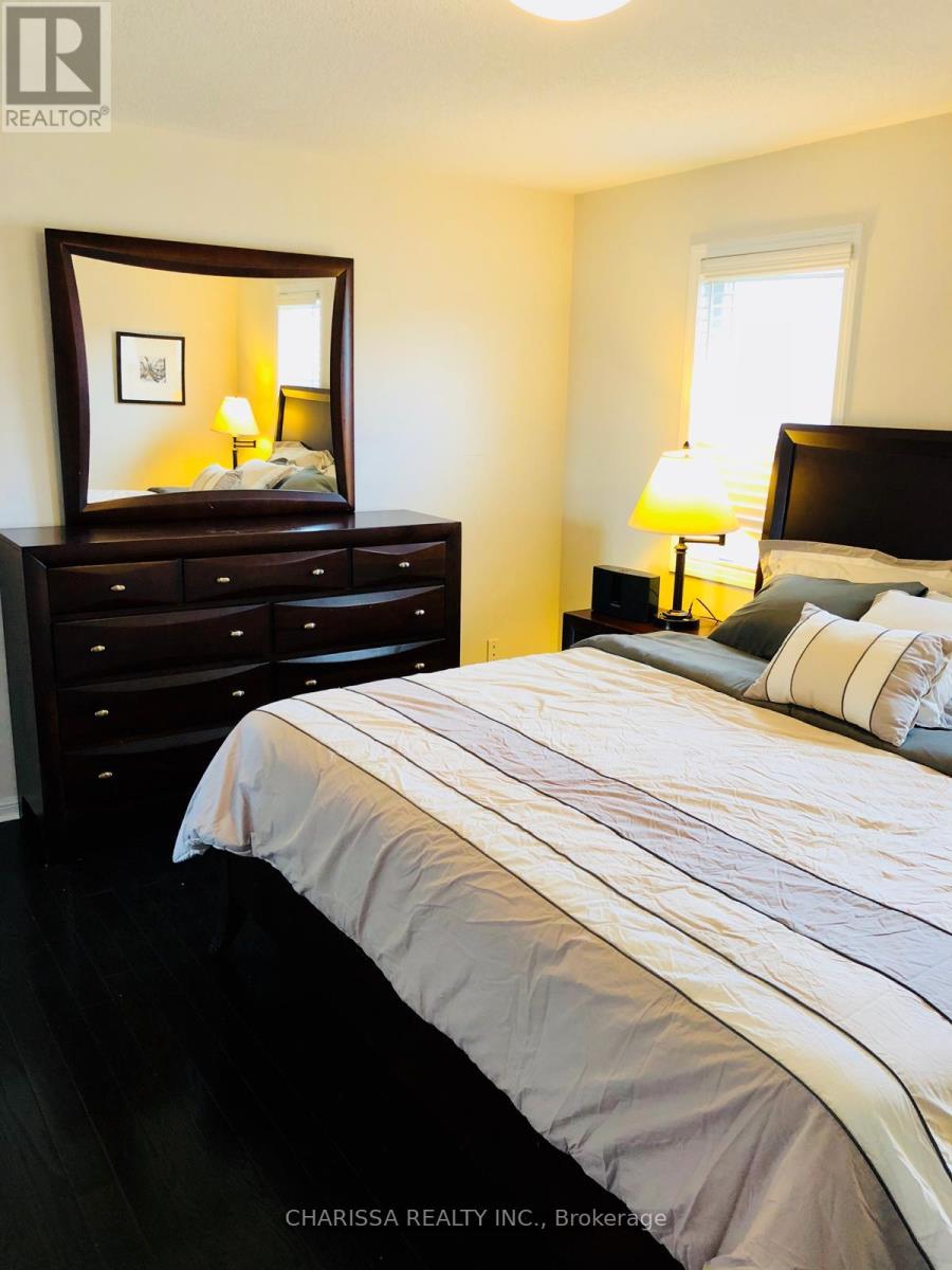 945 Farmstead Drive, Milton, Ontario  L9T 8H9 - Photo 34 - W12721252