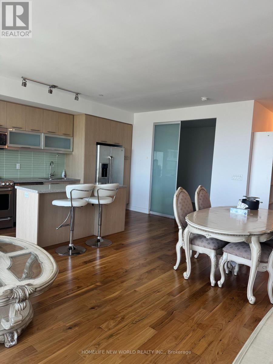 7505 - 388 Yonge Street, Toronto, Ontario  M5B 0A4 - Photo 4 - C12726606