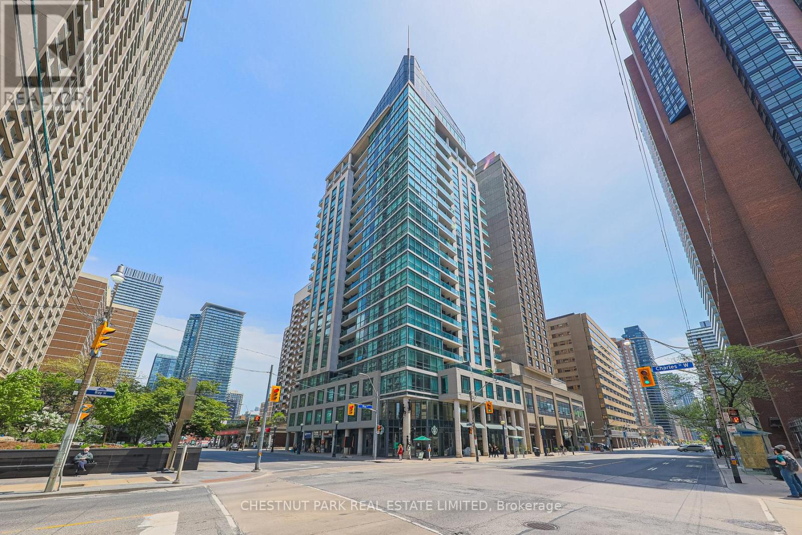 1904 - 1121 BAY STREET, Toronto, Ontario