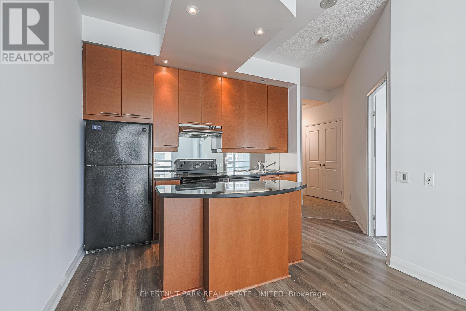 1904 - 1121 Bay Street, Toronto, Ontario  M5S 3L9 - Photo 11 - C12726624