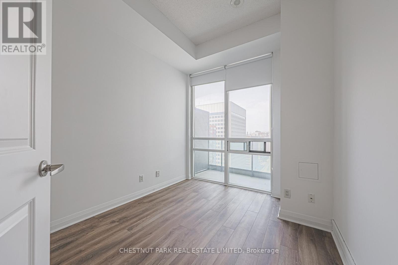 1904 - 1121 Bay Street, Toronto, Ontario  M5S 3L9 - Photo 19 - C12726624