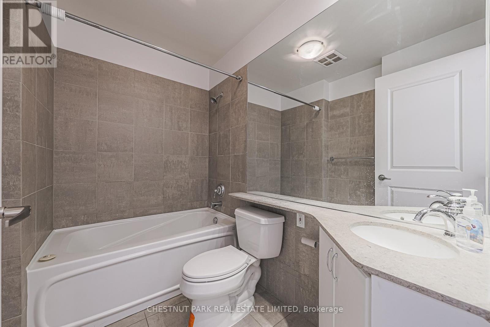 1904 - 1121 Bay Street, Toronto, Ontario  M5S 3L9 - Photo 23 - C12726624