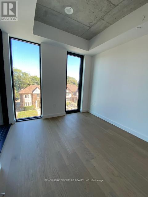 330 - 1720 Bayview Avenue, Toronto, Ontario  M4G 3C4 - Photo 6 - C12726634