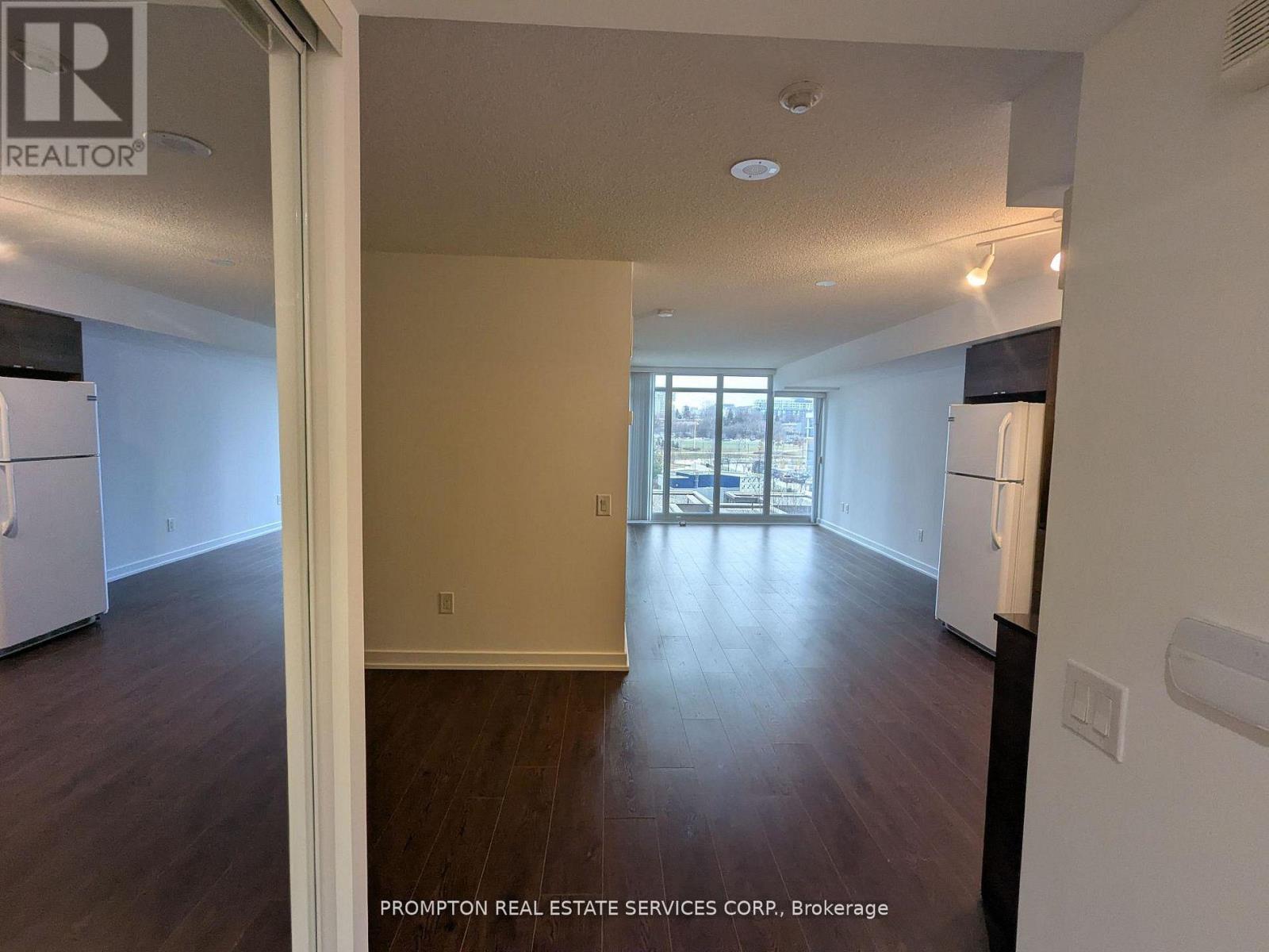 712 - 121 Mcmahon Drive, Toronto, Ontario  M2K 0C1 - Photo 2 - C12726642