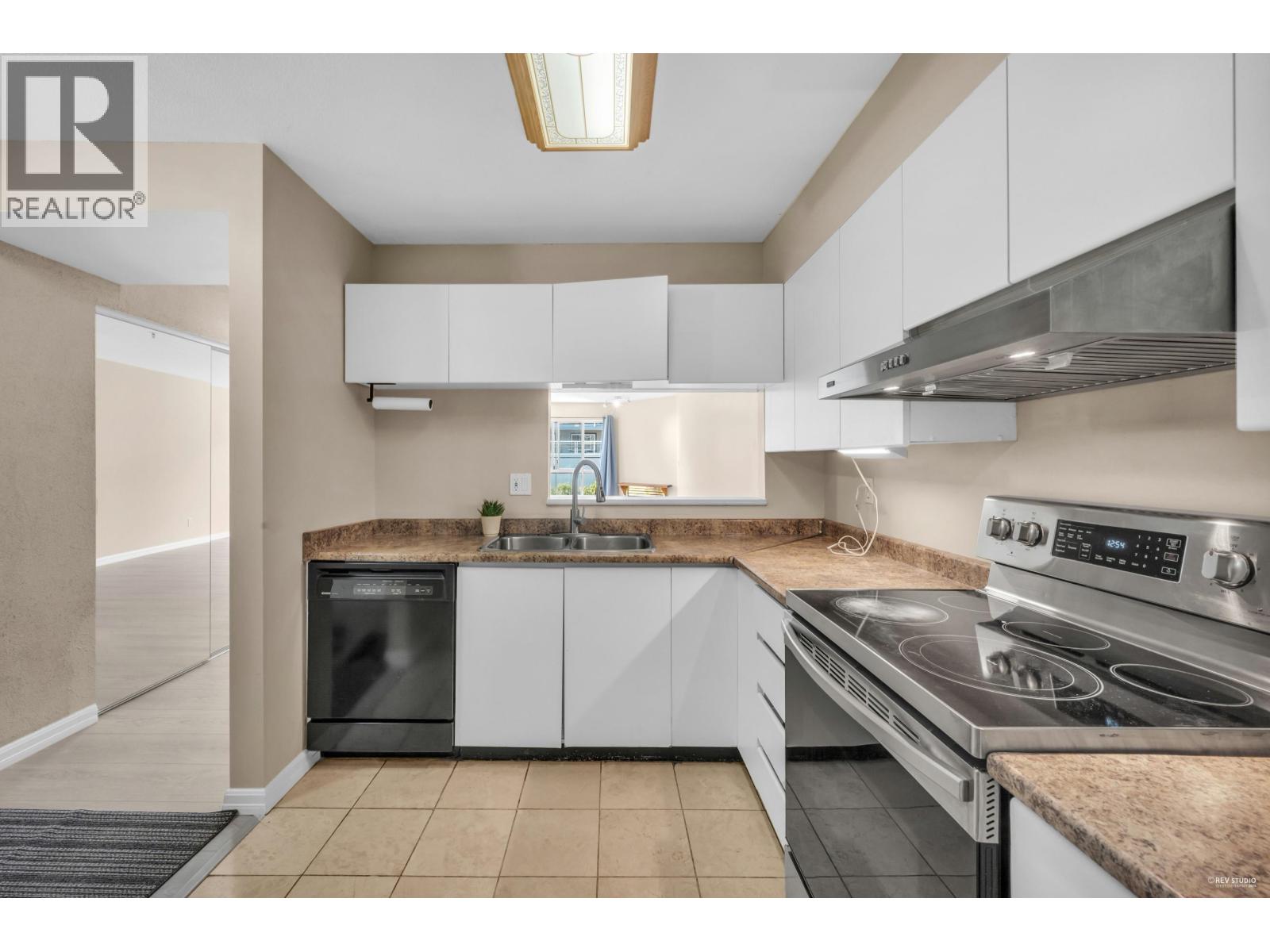 411 525 Agnes Street, New Westminster, British Columbia  V3L 1G2 - Photo 10 - R3068824