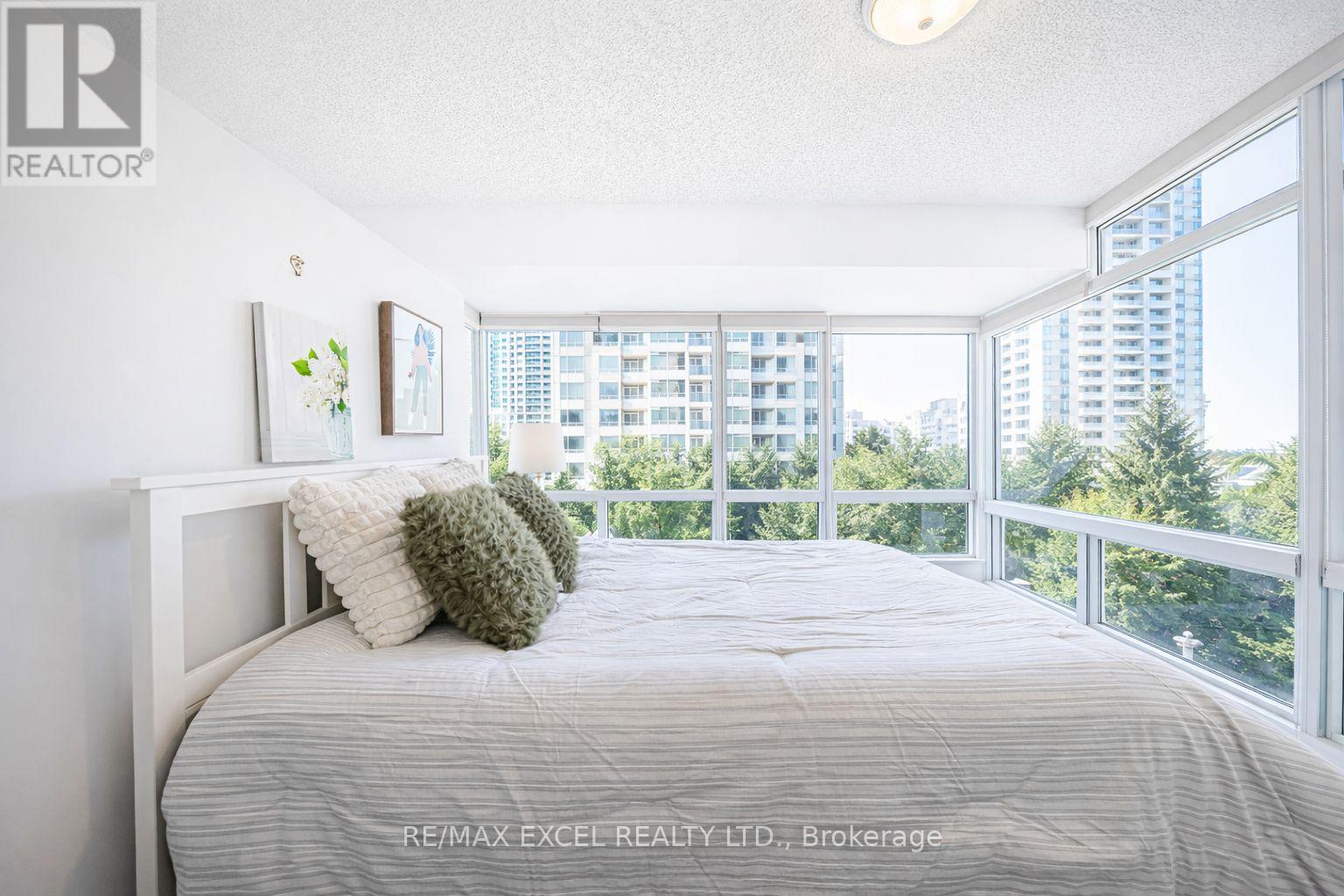 413 - 8 Rean Drive, Toronto, Ontario  M2K 3B9 - Photo 7 - C12670056