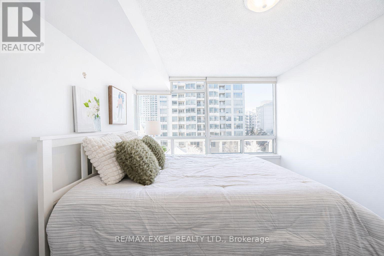 413 - 8 Rean Drive, Toronto, Ontario  M2K 3B9 - Photo 9 - C12670056