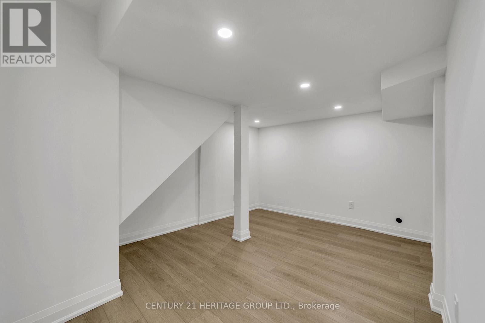 Bsmt - 42 Portage Avenue, Richmond Hill, Ontario  L4E 2Z5 - Photo 5 - N12669934