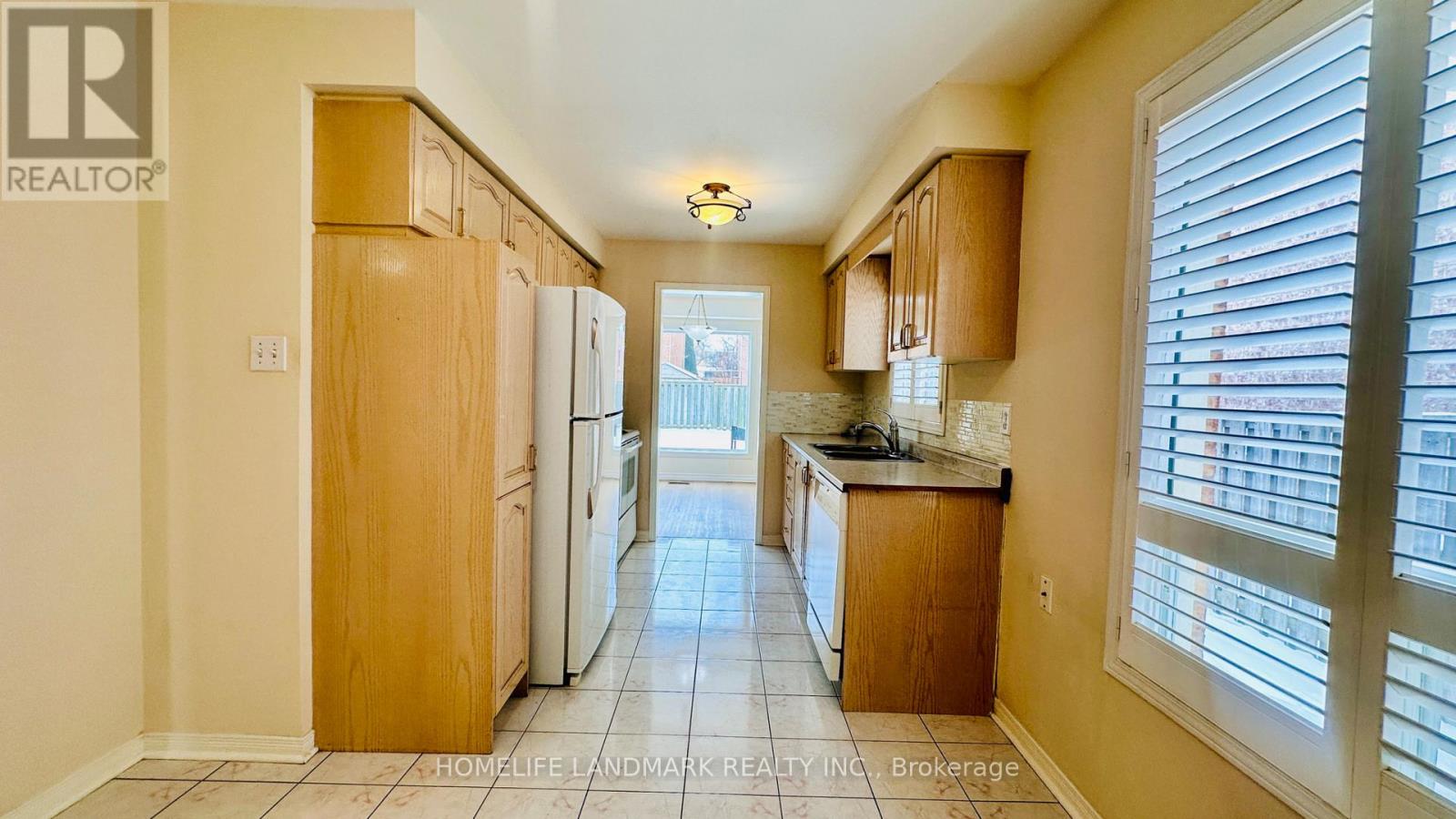 2210 Ridge Landing, Oakville, Ontario  L6M 3L7 - Photo 6 - W12726628