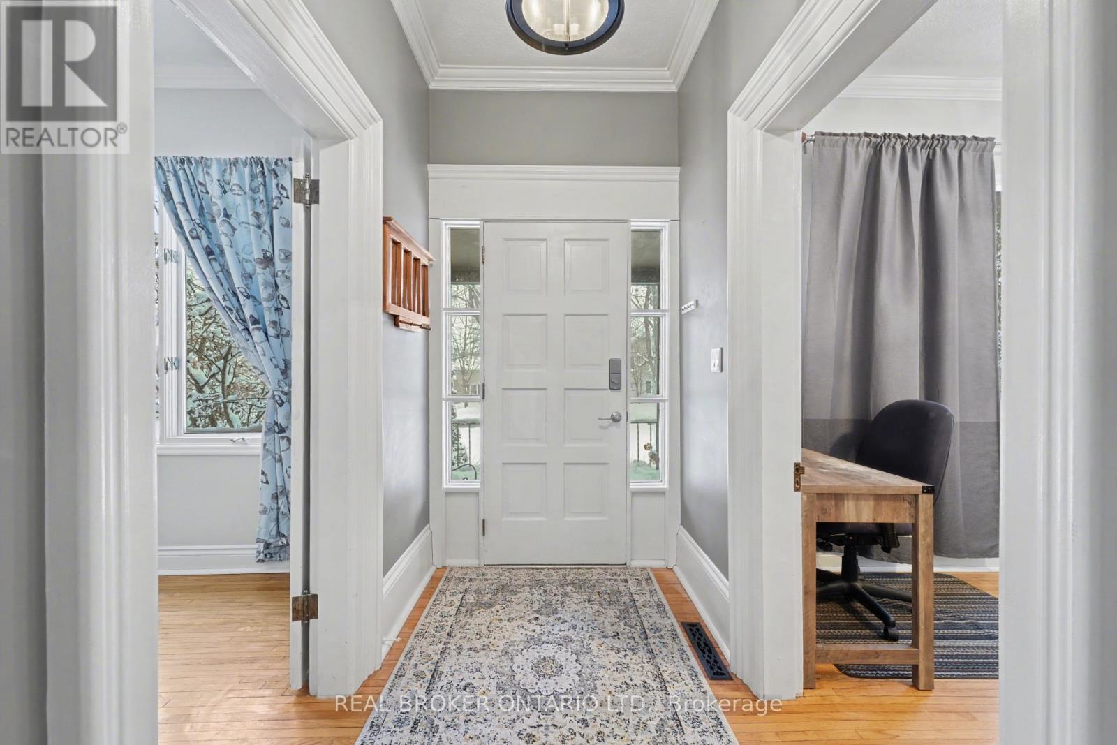 664 Olde Victoria Street, Kincardine, Ontario  N2Z 2A5 - Photo 10 - X12726614