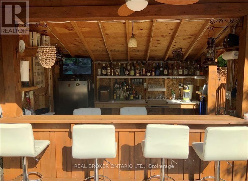 664 Olde Victoria Street, Kincardine, Ontario  N2Z 2A5 - Photo 41 - X12726614