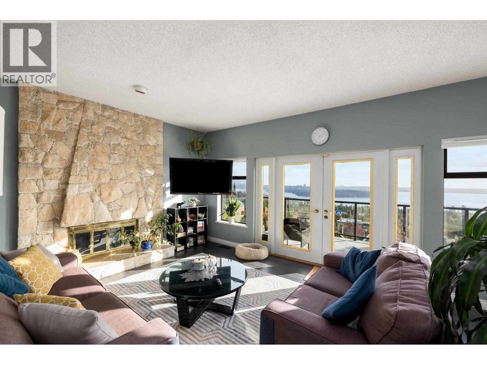 2346 Westhill Drive, West Vancouver, British Columbia  V7S 2Z5 - Photo 5 - R3078705