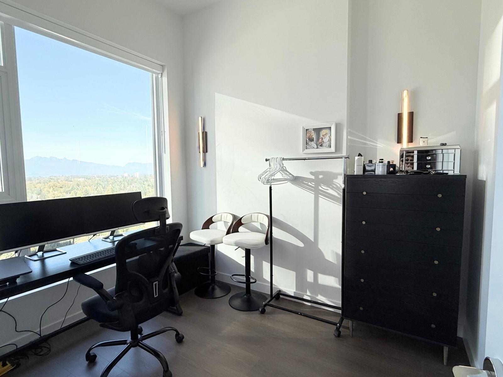 3304 13745 George Junction Street, Surrey, British Columbia  V3T 4Y3 - Photo 5 - R3079093