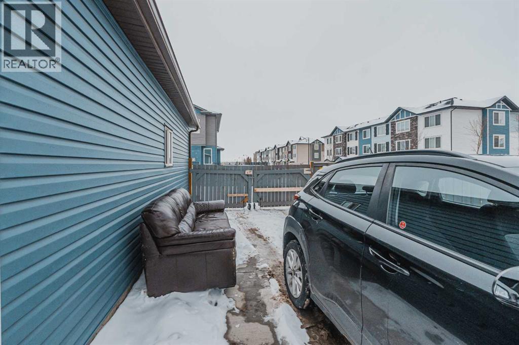 913 Taradale Drive Ne, Calgary, Alberta  T3J 0E8 - Photo 48 - A2275196