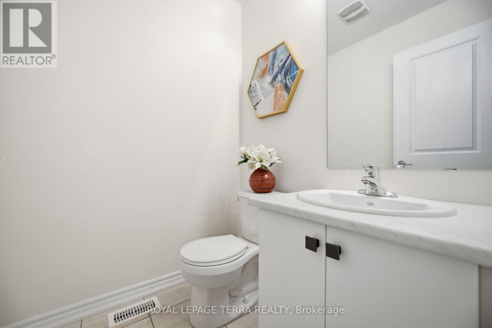 29 Tamworth Terrace, Barrie, Ontario  L9J 0W5 - Photo 14 - S12725006