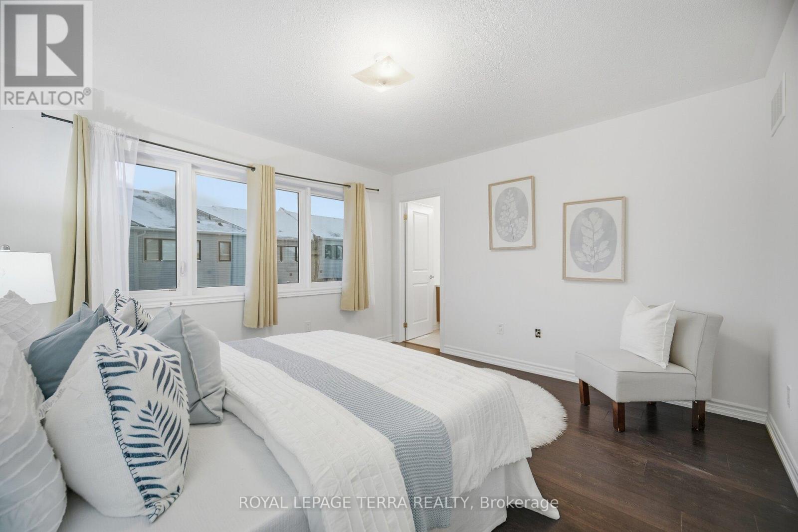 29 Tamworth Terrace, Barrie, Ontario  L9J 0W5 - Photo 19 - S12725006