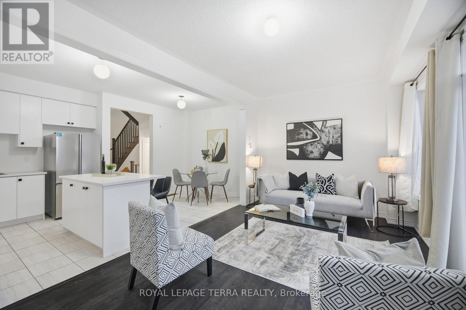 29 Tamworth Terrace, Barrie, Ontario  L9J 0W5 - Photo 10 - S12725006