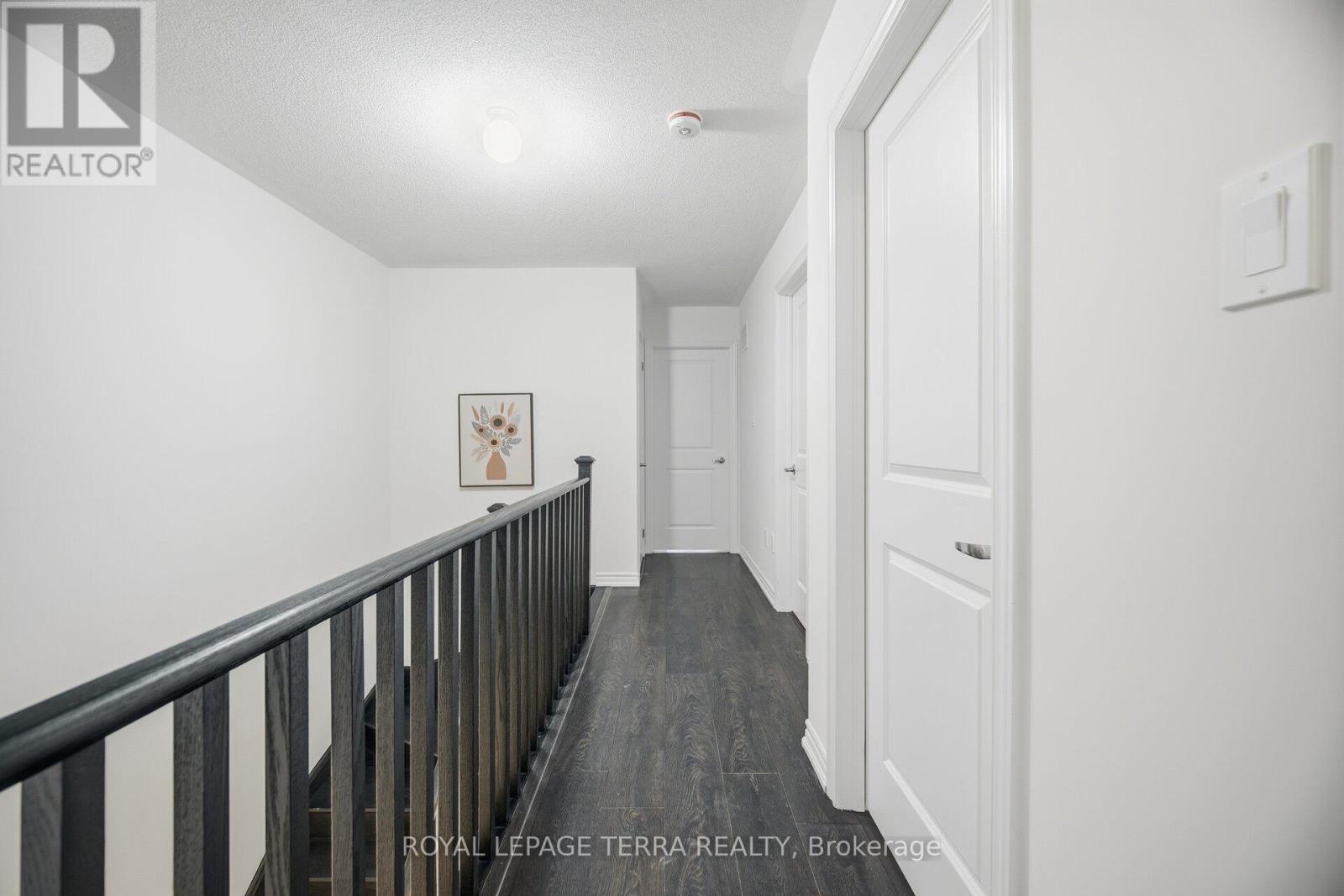 29 Tamworth Terrace, Barrie, Ontario  L9J 0W5 - Photo 16 - S12725006