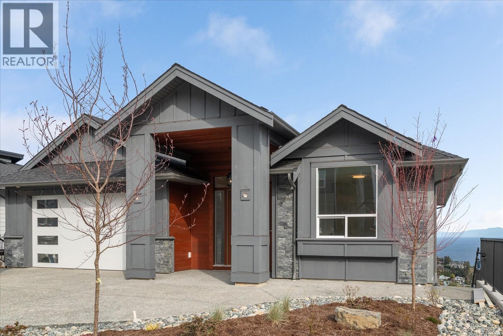 4684 Ambience Dr, Nanaimo, British Columbia