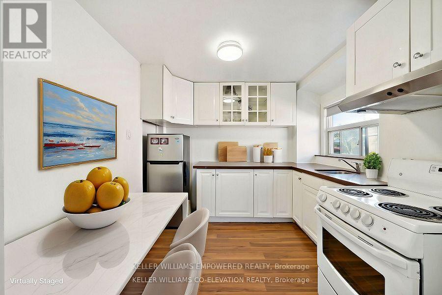 UPPER LEVEL - 681 SCARLETT ROAD, Toronto, Ontario