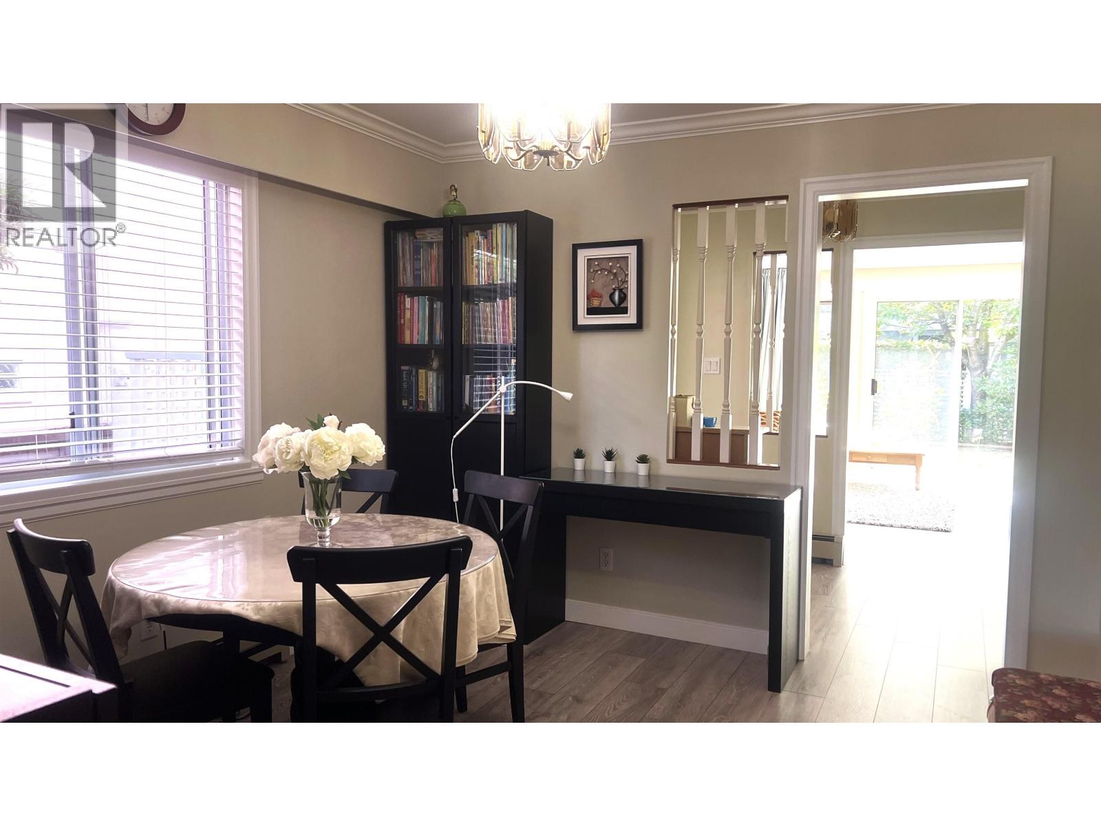 8348 French Street, Vancouver, British Columbia  V6P 4W2 - Photo 3 - R3033334