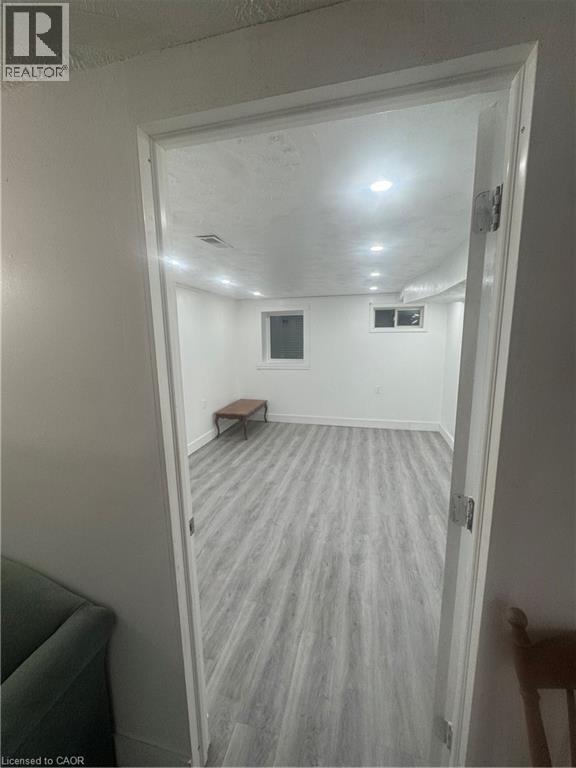 18 Ingleside Drive, Kitchener, Ontario  N2M 2G8 - Photo 10 - 40800721