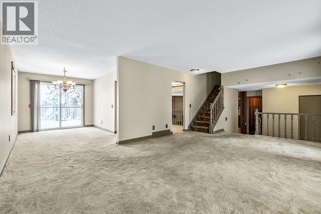 258100 16 Street E, De Winton, Alberta  Y1S 3M1 - Photo 15 - A2272630