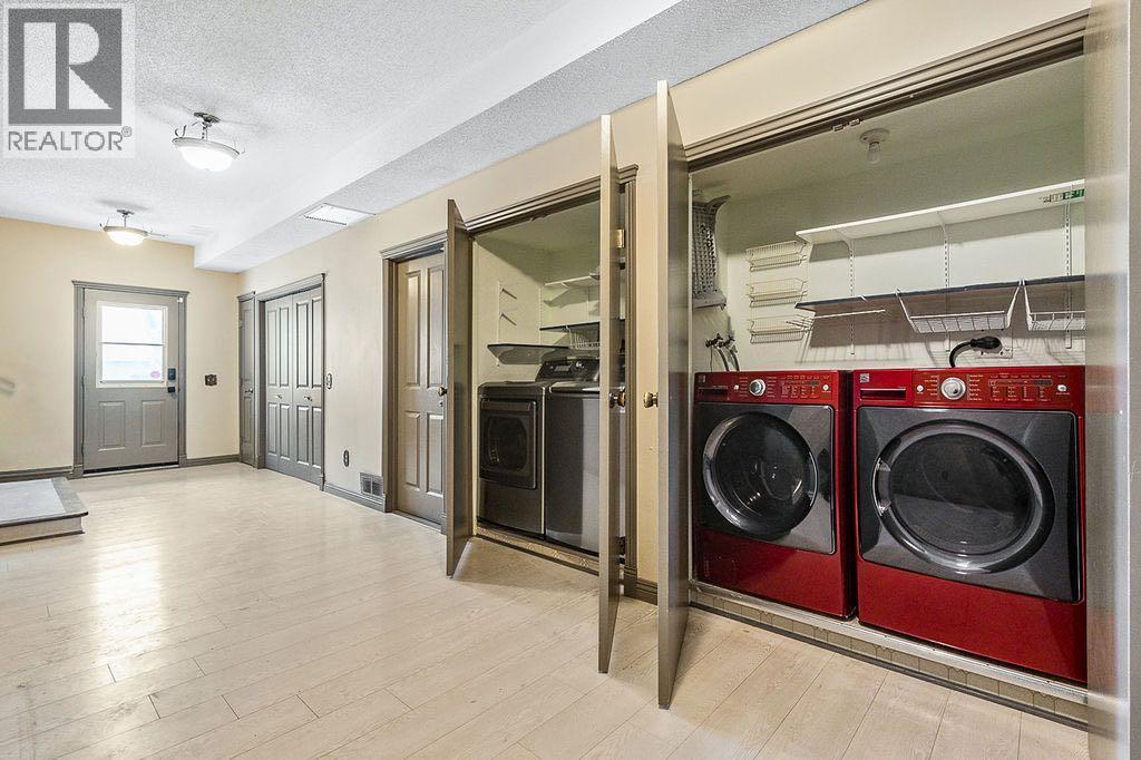 258100 16 Street E, De Winton, Alberta  Y1S 3M1 - Photo 20 - A2272630