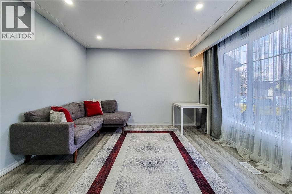 212 Grace Avenue, Hamilton, Ontario  L8H 3X3 - Photo 7 - 40792818