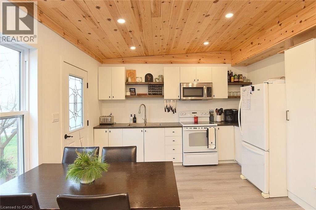 1344 Highway 8 Highway, Flamborough, Ontario  N1R 5S2 - Photo 25 - 40793981