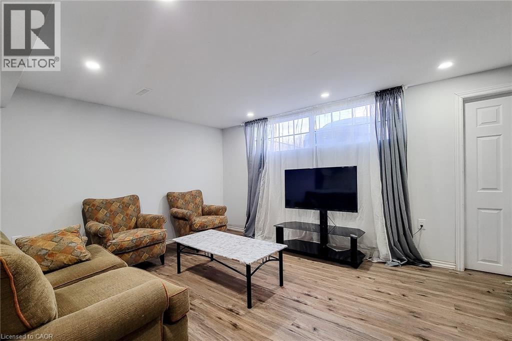 212 Grace Avenue, Hamilton, Ontario  L8H 3X3 - Photo 18 - 40792818