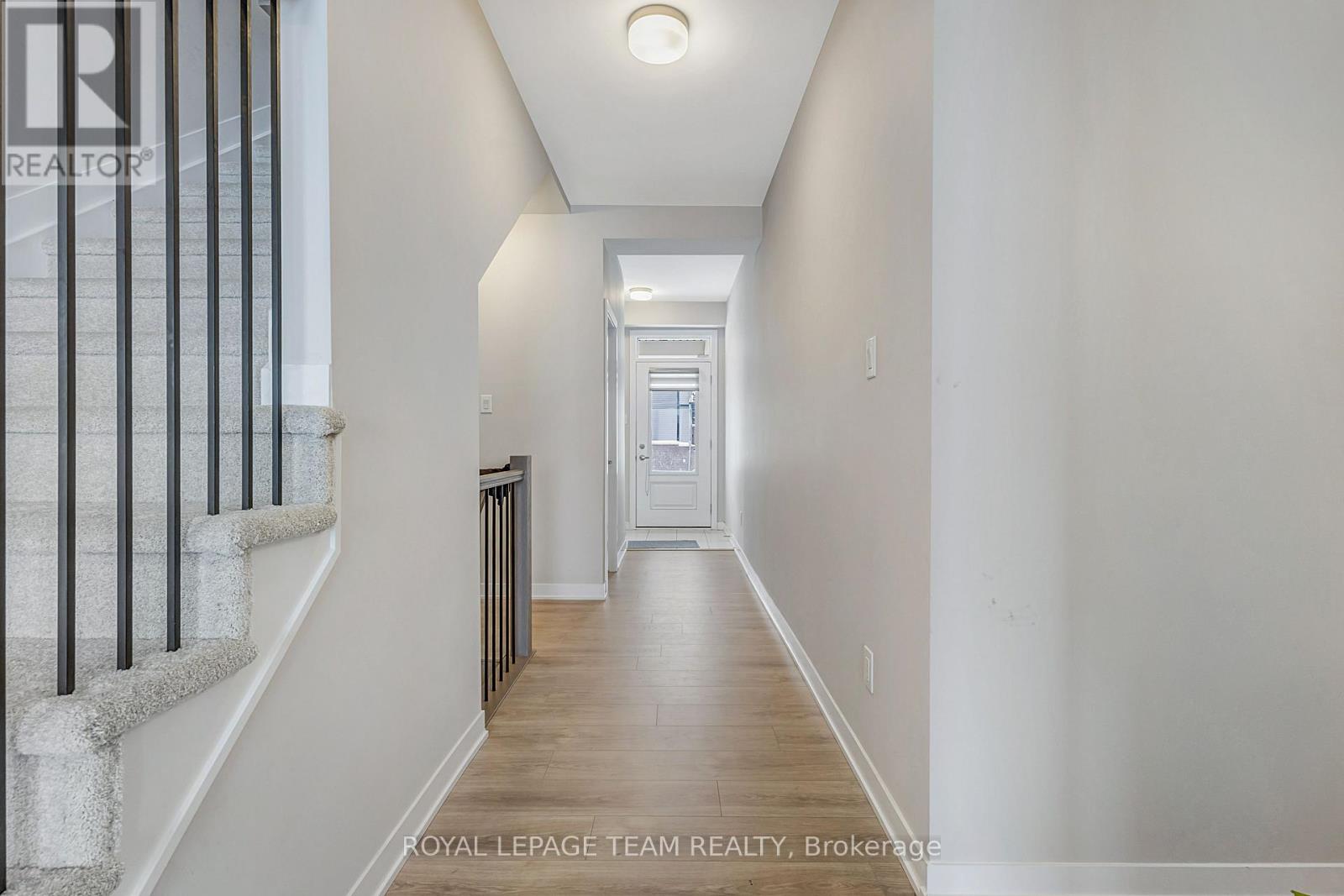 819 Andesite Terrace, Ottawa, Ontario  K2J 7H4 - Photo 9 - X12726674