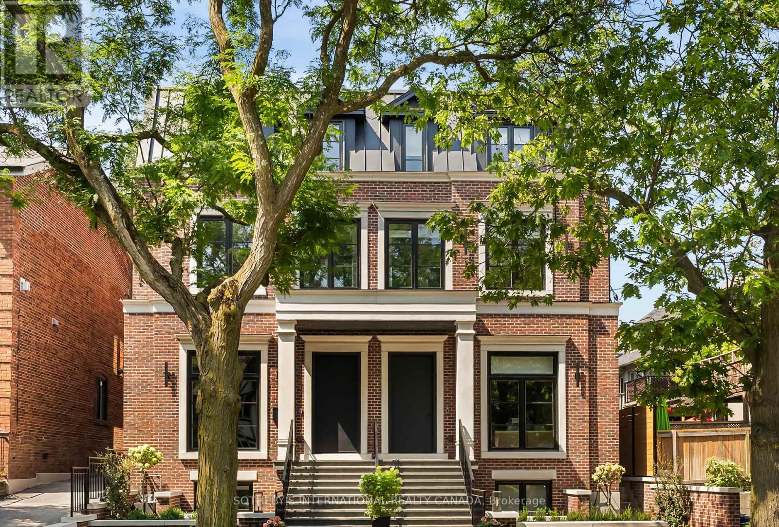 734 Avenue Road, Toronto, Ontario  M5P 2K1 - Photo 2 - C12726664