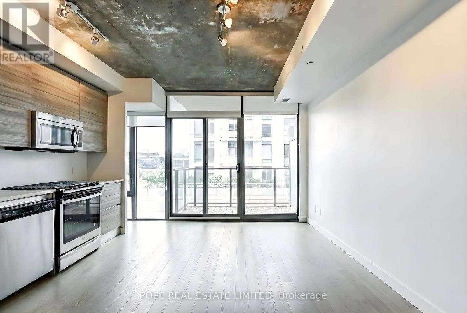 1408 - 111 Bathurst Street, Toronto, Ontario  M5V 0M9 - Photo 4 - C12726672