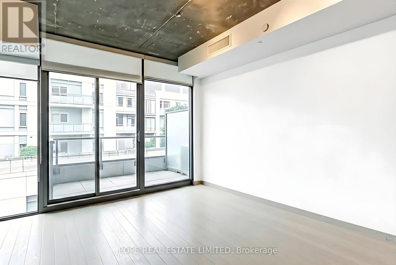 1408 - 111 Bathurst Street, Toronto, Ontario  M5V 0M9 - Photo 6 - C12726672