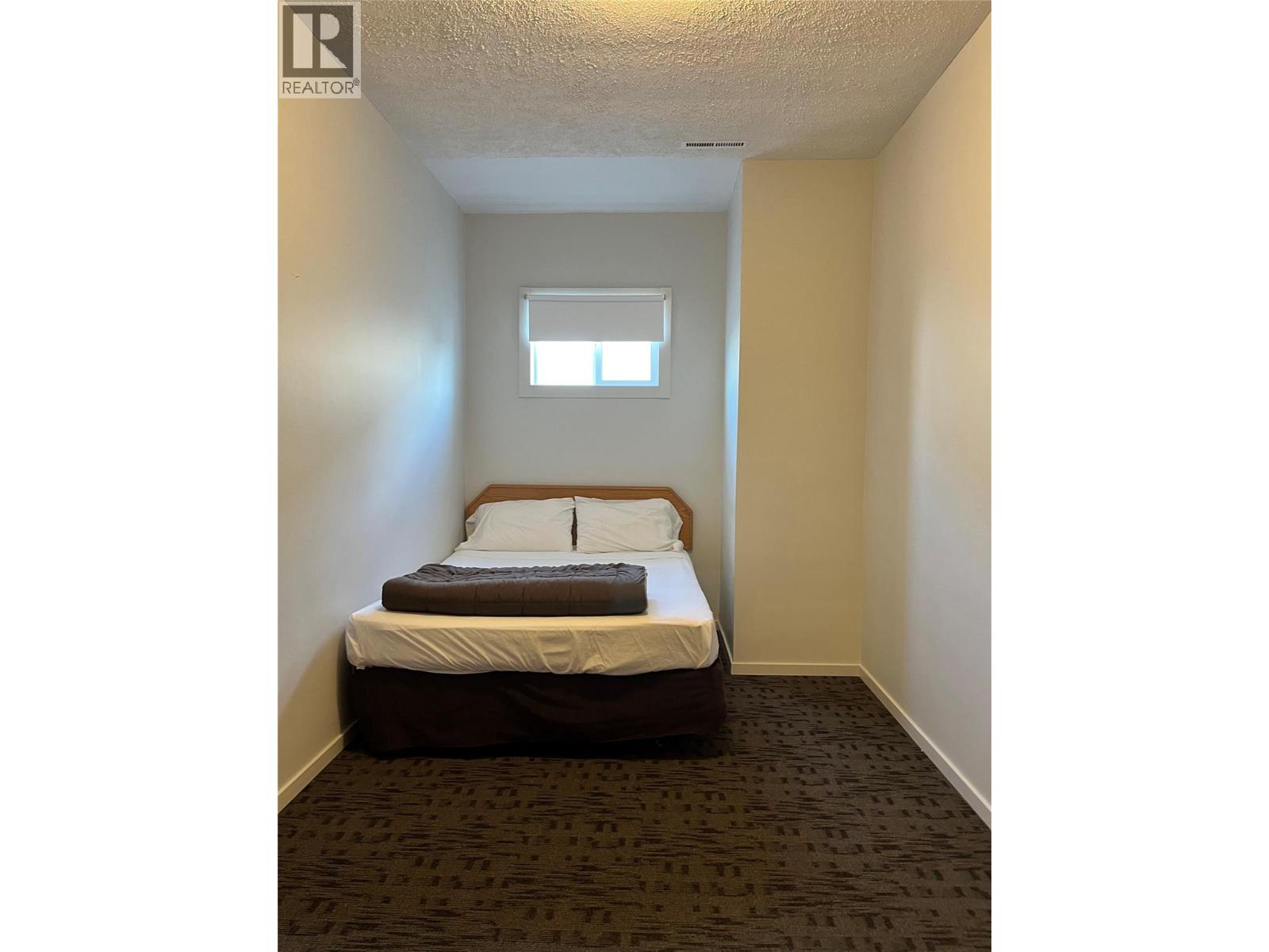 3315 30 Avenue, Vernon, British Columbia  V1T 2C9 - Photo 10 - 10373118