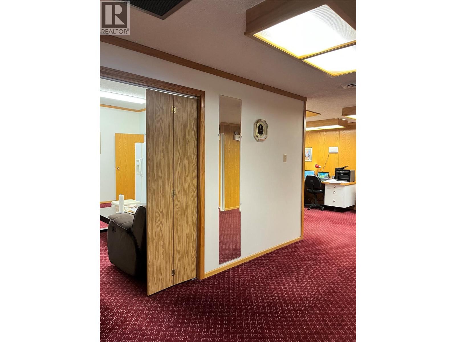 3315 30 Avenue, Vernon, British Columbia  V1T 2C9 - Photo 8 - 10373118